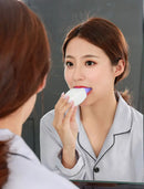 Escova de Dentes Elétrica Automática 360° em Formato U com Luz de Clareamento Fria